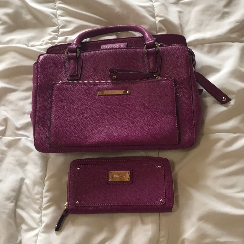Purple Nine West matching purse and wallet
